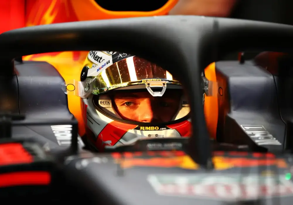 Ewolucja kasków ochronnych kierowców F1