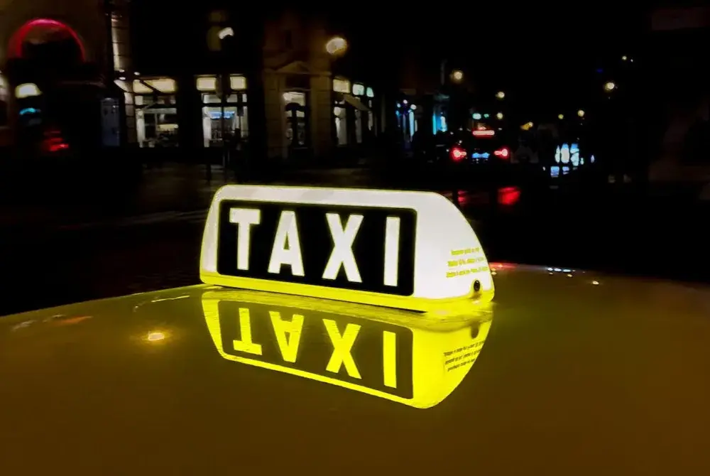 Ile kosztuje taxi z Torunia do Ciechocinka? Sprawdź ceny i porady
