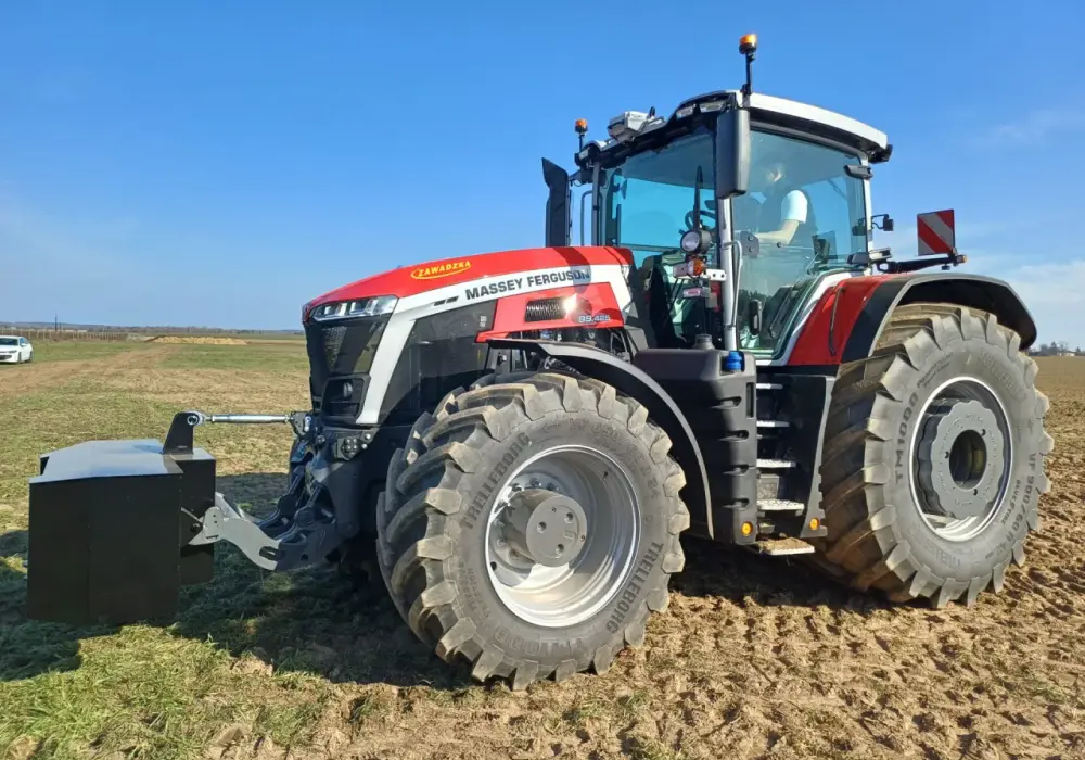 Moc silnika Massey Ferguson 255 - ile koni naprawdę ma ten ciągnik?