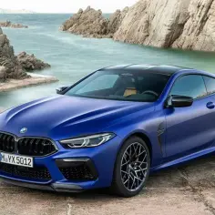 BMW M8 ile ma koni? Zaskakujące osiągi i moc silnika w wersjach M8