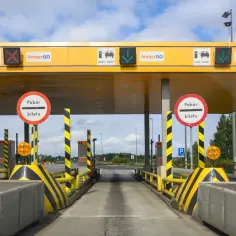 Jak można zapłacić za przejazd autostradą A1? Poznaj wszystkie metody