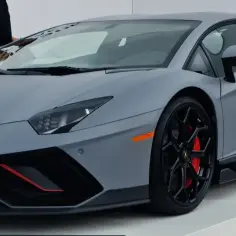 Ile koni ma Lamborghini? Poznaj moc legendarnych modeli sportowych