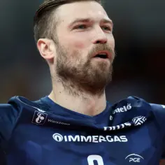 Jaki wzrost ma Andrzej Wrona? Zagadka rozwiązana