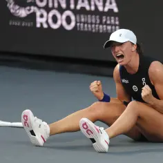 Świątek vs Pegula: Kto zwycięży w finale WTA?