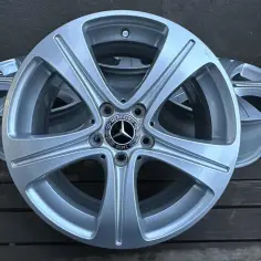 Jakie felgi do Mercedesa W211 wybrać, by uniknąć błędów?