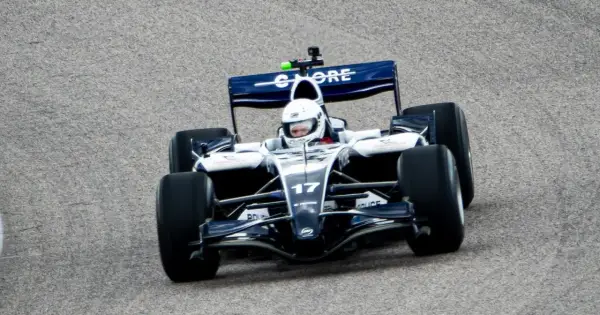 Co zaskakującej może powiedzieć kierowca Formuły 1 przed startem?